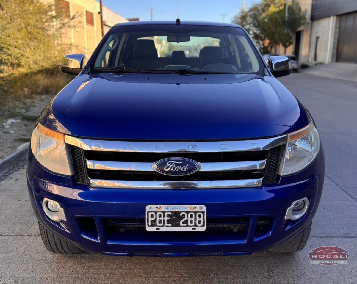 Ford Ranger DC 4X2 XLT AT 3.2L DSL usado en Comodoro Rivadavia