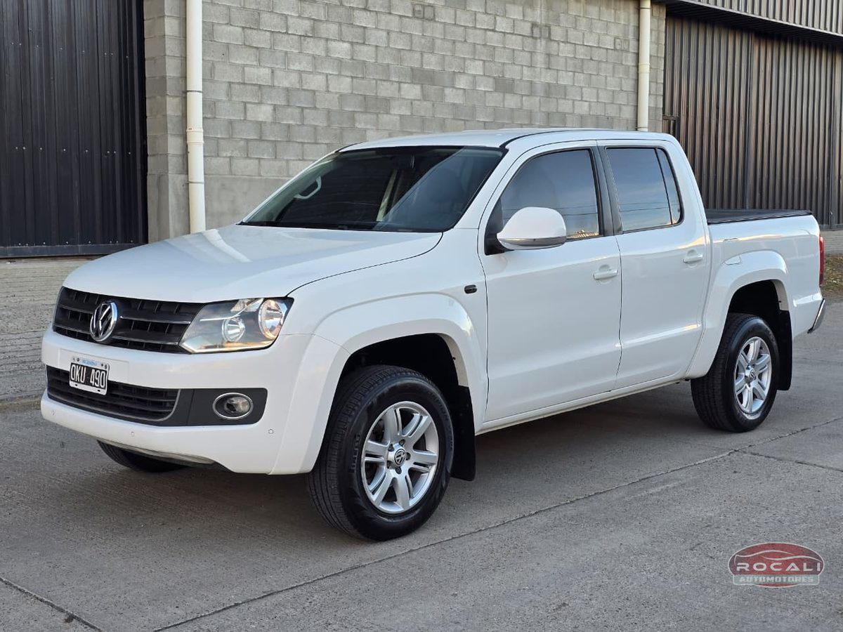Volkswagen AMAROK 2.0L TDI 180 CV 4X2 464 HIGHLINE usado en Comodoro Rivadavia