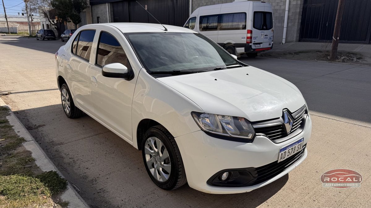 Renault LOGAN usado en Comodoro Rivadavia