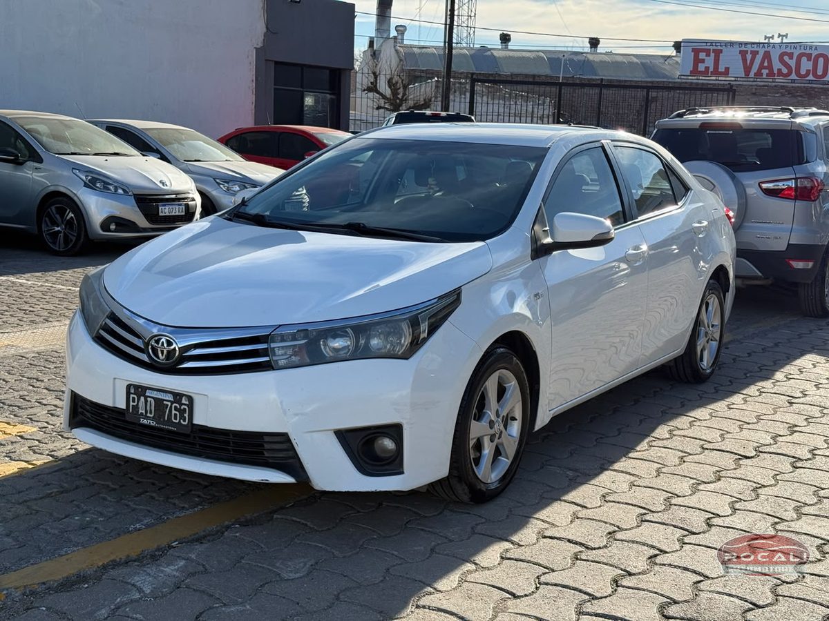 Toyota COROLLA XLI 1.8 CVT usado en Comodoro Rivadavia