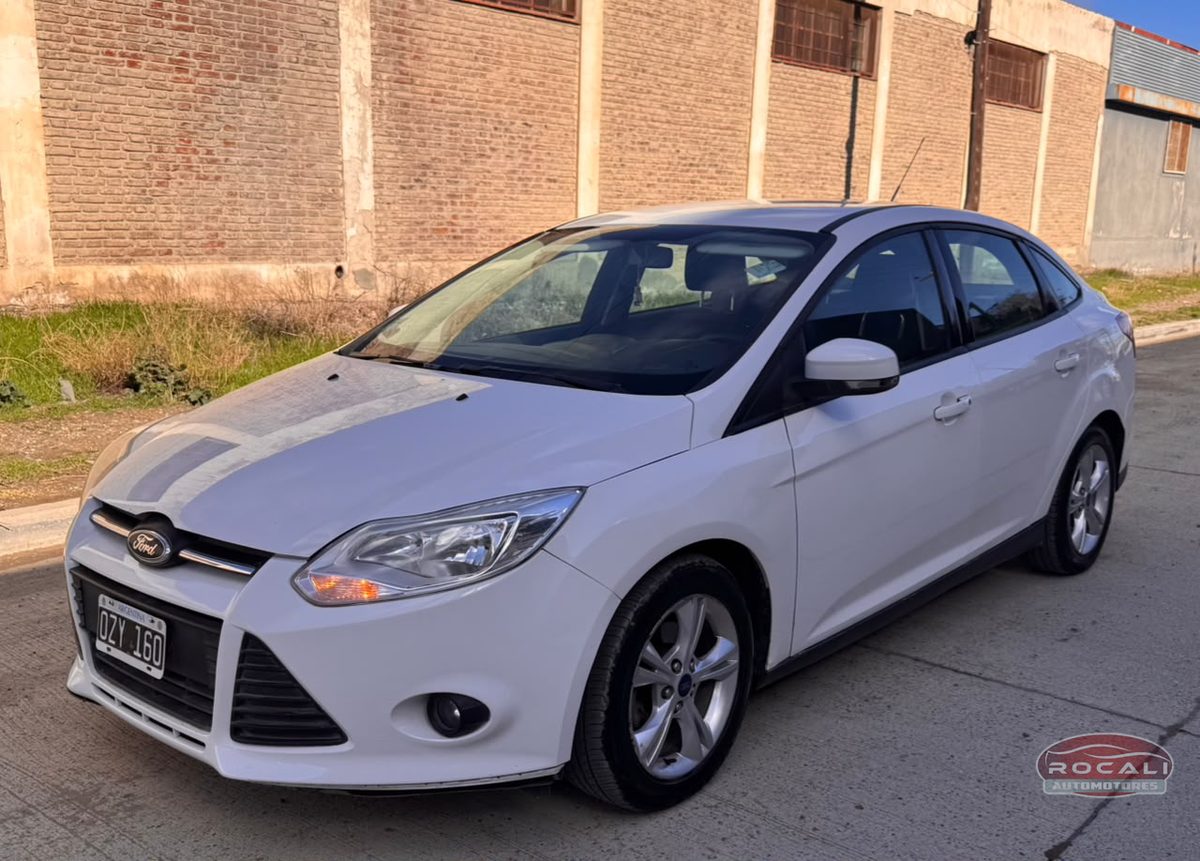 Ford FOCUS usado en Comodoro Rivadavia