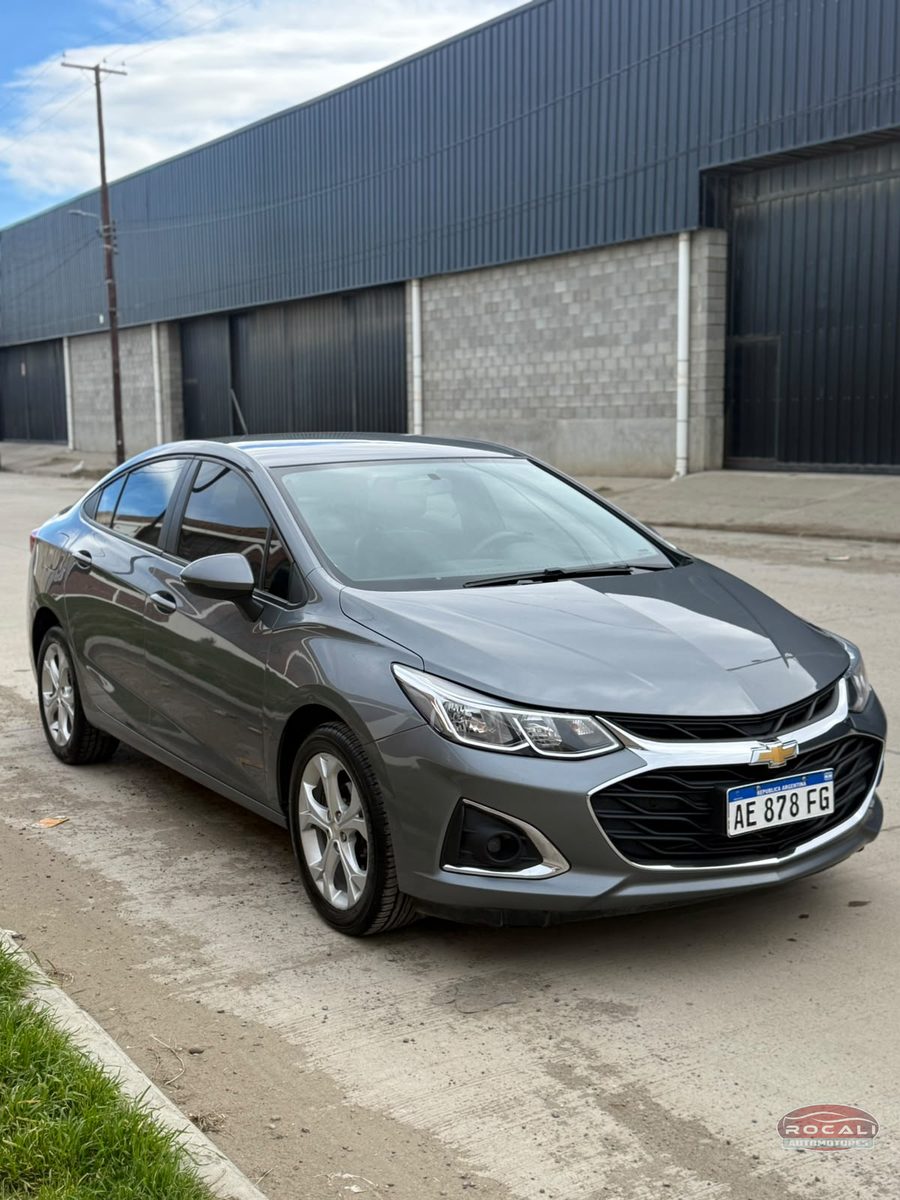Chevrolet CRUZE LT usado en Comodoro Rivadavia