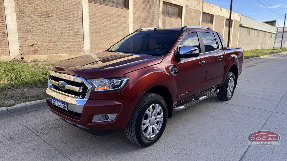 Ford RANGER DC 4X4 LTD AT 3.2L D usado en Neuquén