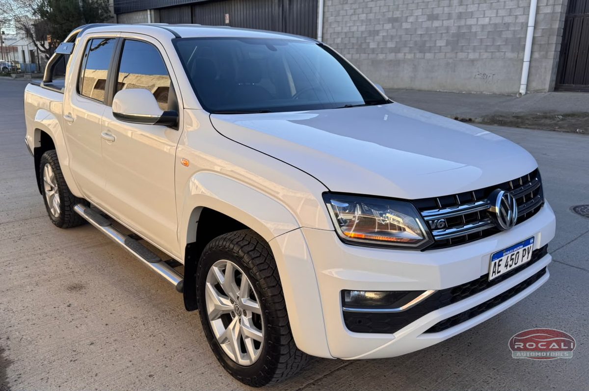 Volkswagen AMAROK 3.0 V6 4X4 HIGHLINE AT usado en Comodoro Rivadavia