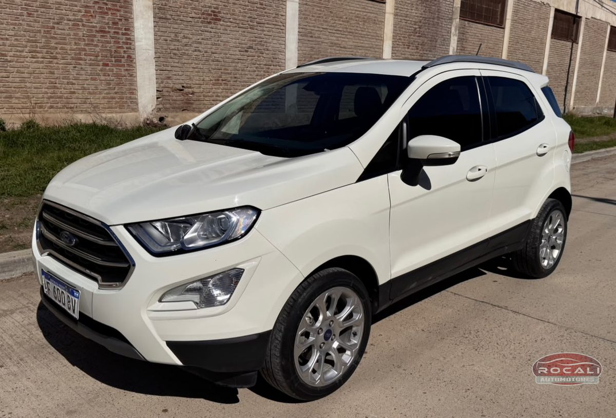 Ford ECOSPORT 1.5 TITANIUM MT usado en Comodoro Rivadavia