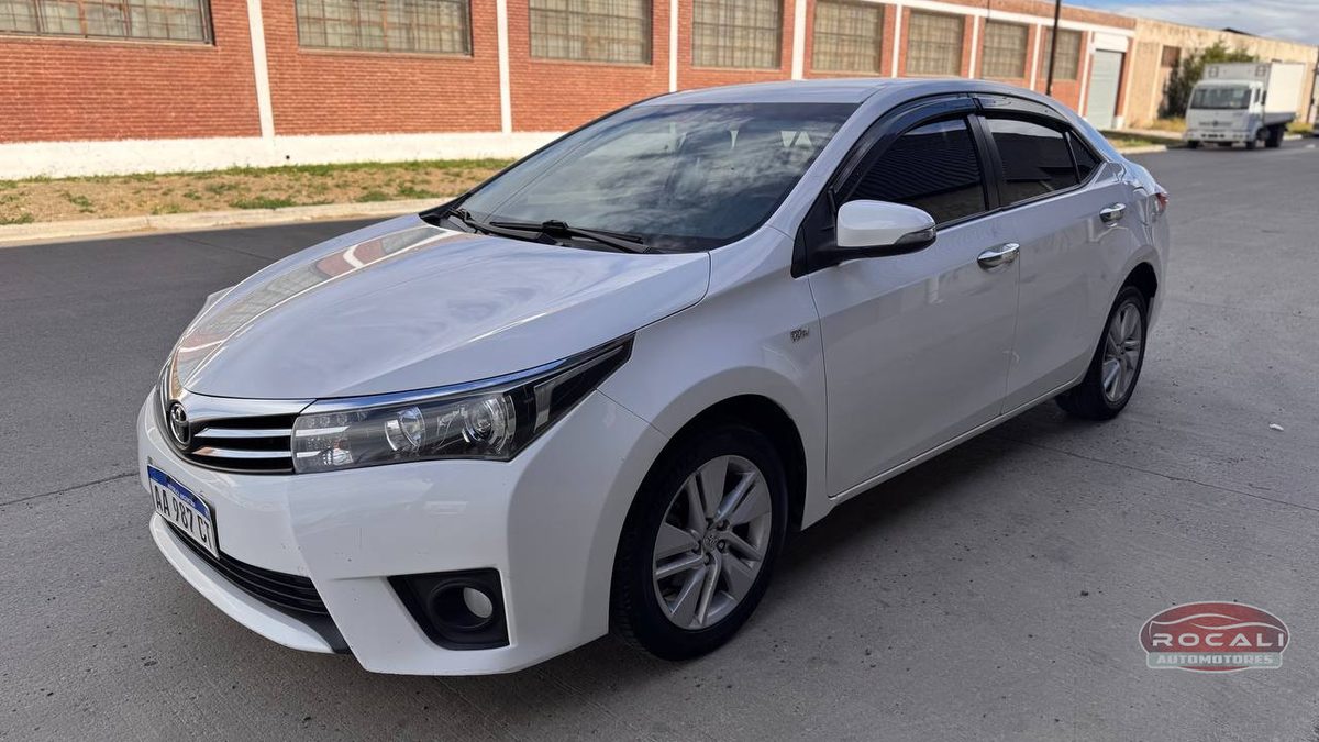 Toyota Corolla 1.8 XEI usado en Comodoro Rivadavia