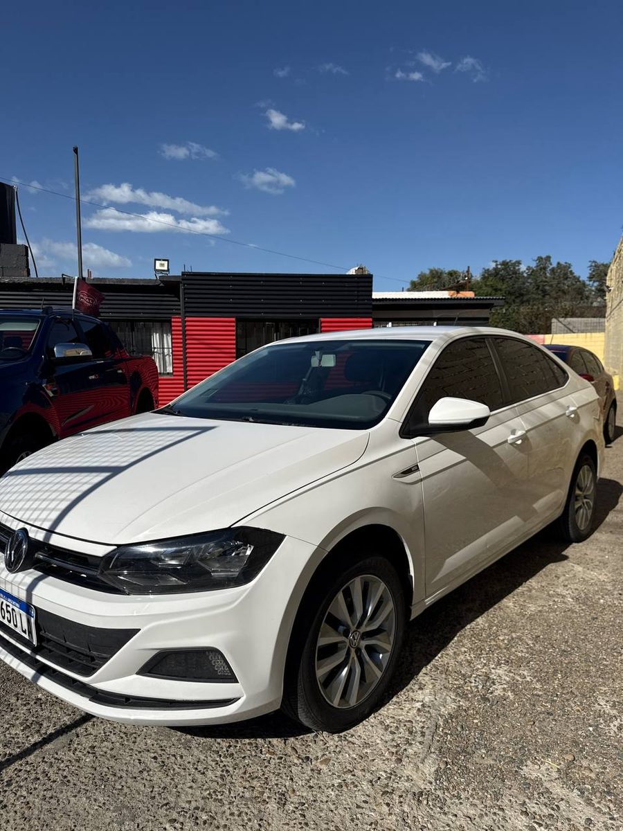 Volkswagen Virtus Trendline 1.6 MSI 110CV usado en Neuquén